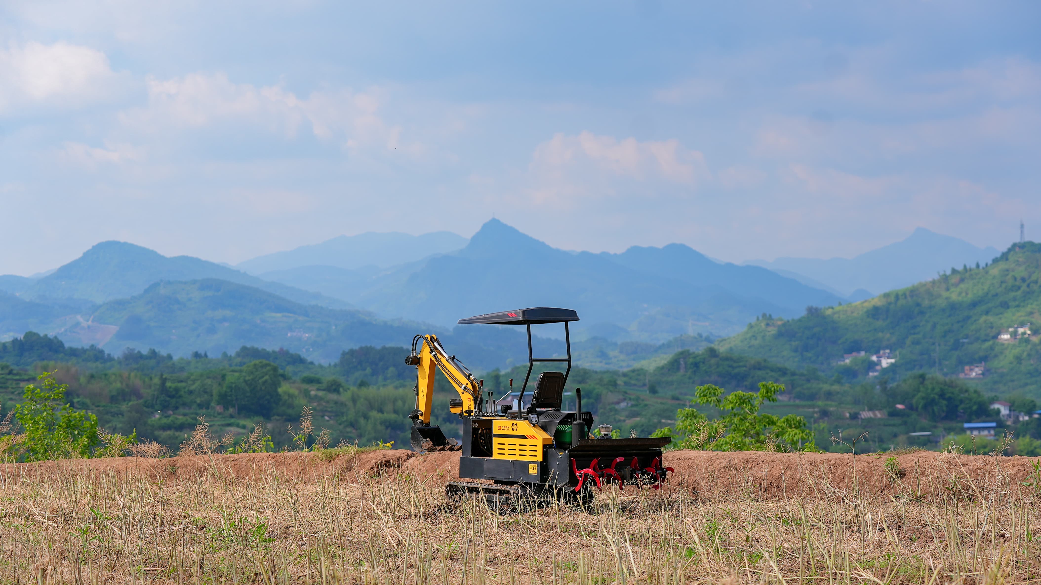 AG一飞冲天300倍游戏农机-赋予山区农业生力军
